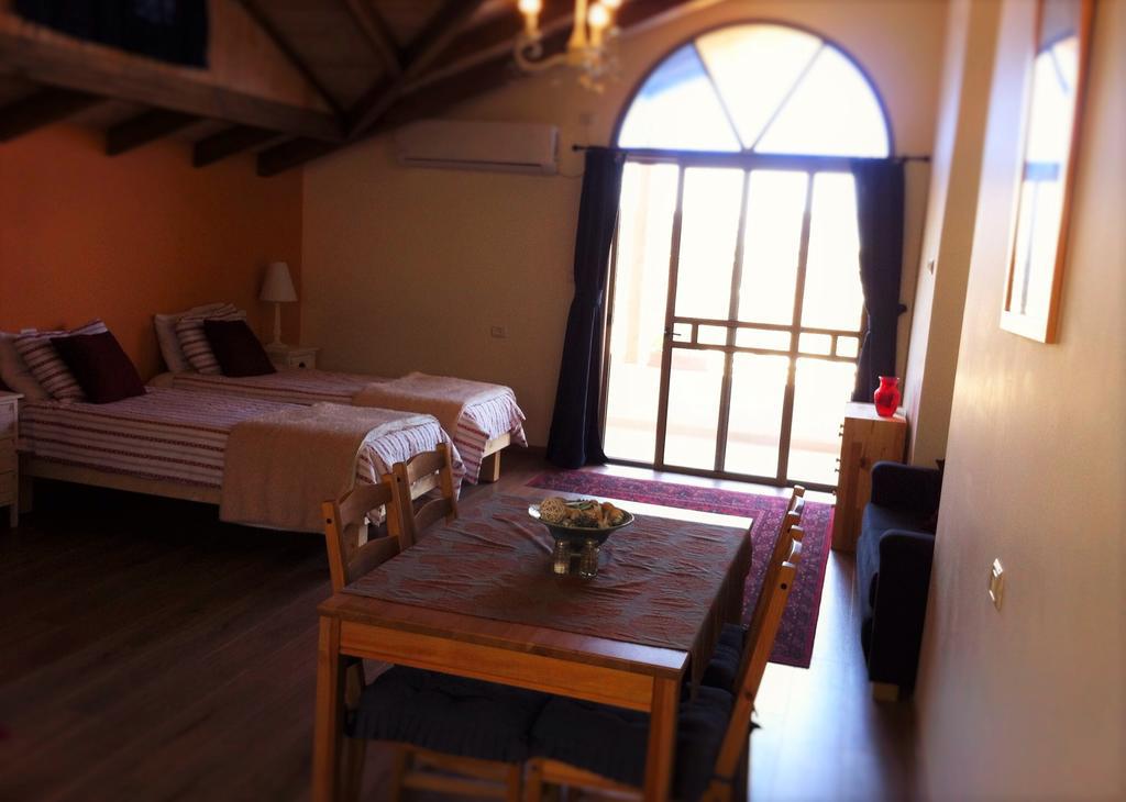 Hotel Off The Square Safed Exterior foto