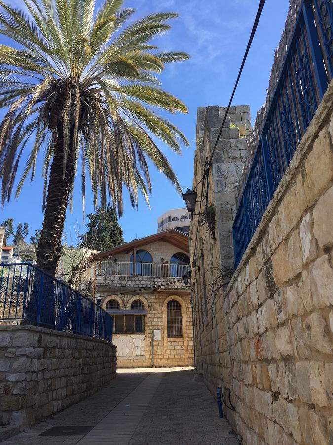 Hotel Off The Square Safed Exterior foto